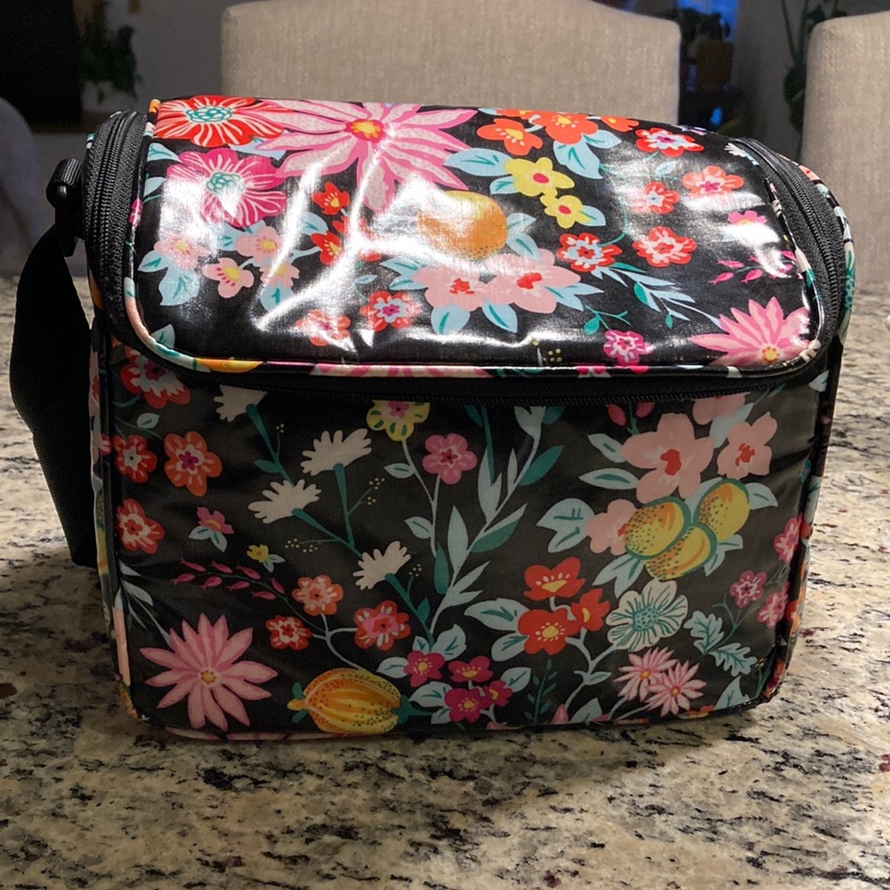 Vera Bradley Insulated Lunch Box